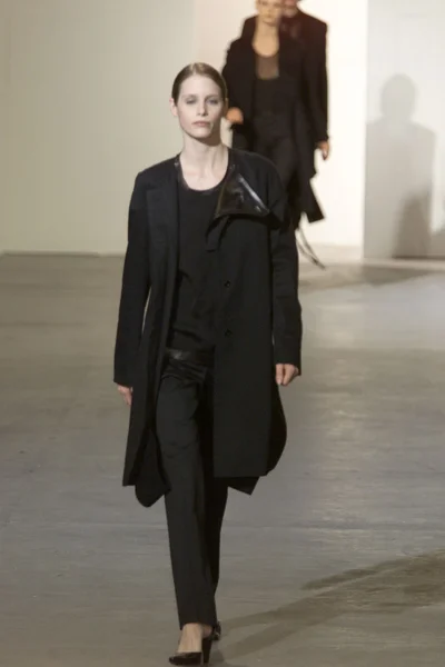 Look 4